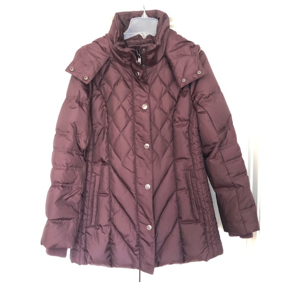 London Fog Jackets & Blazers - London Fog insulated jacket with detachable hood